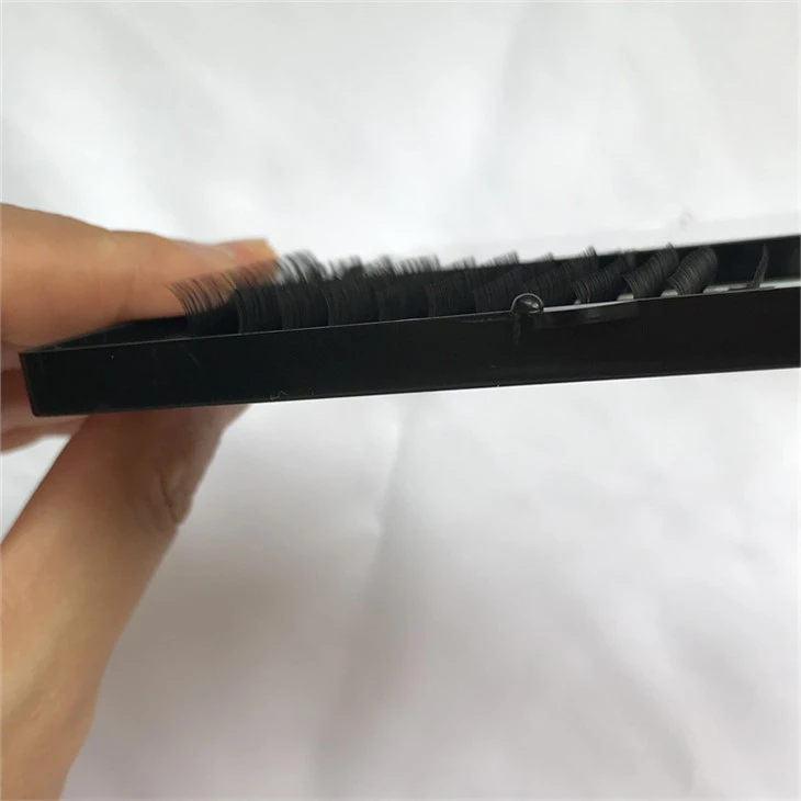 0.20 Mixed Classic Volume Lashes