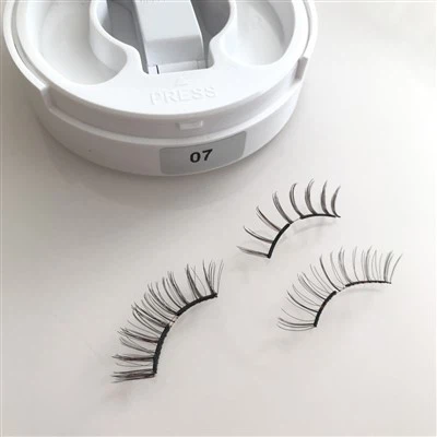 Lashes magnetig hawsaf i ddechreuwyr