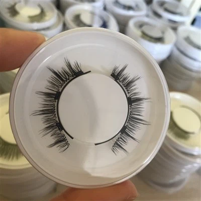 Amrannau ffug magnetig